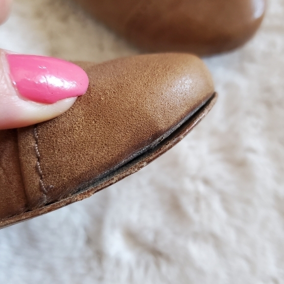 Roots Brown Leather Flats - Picture 9 of 16